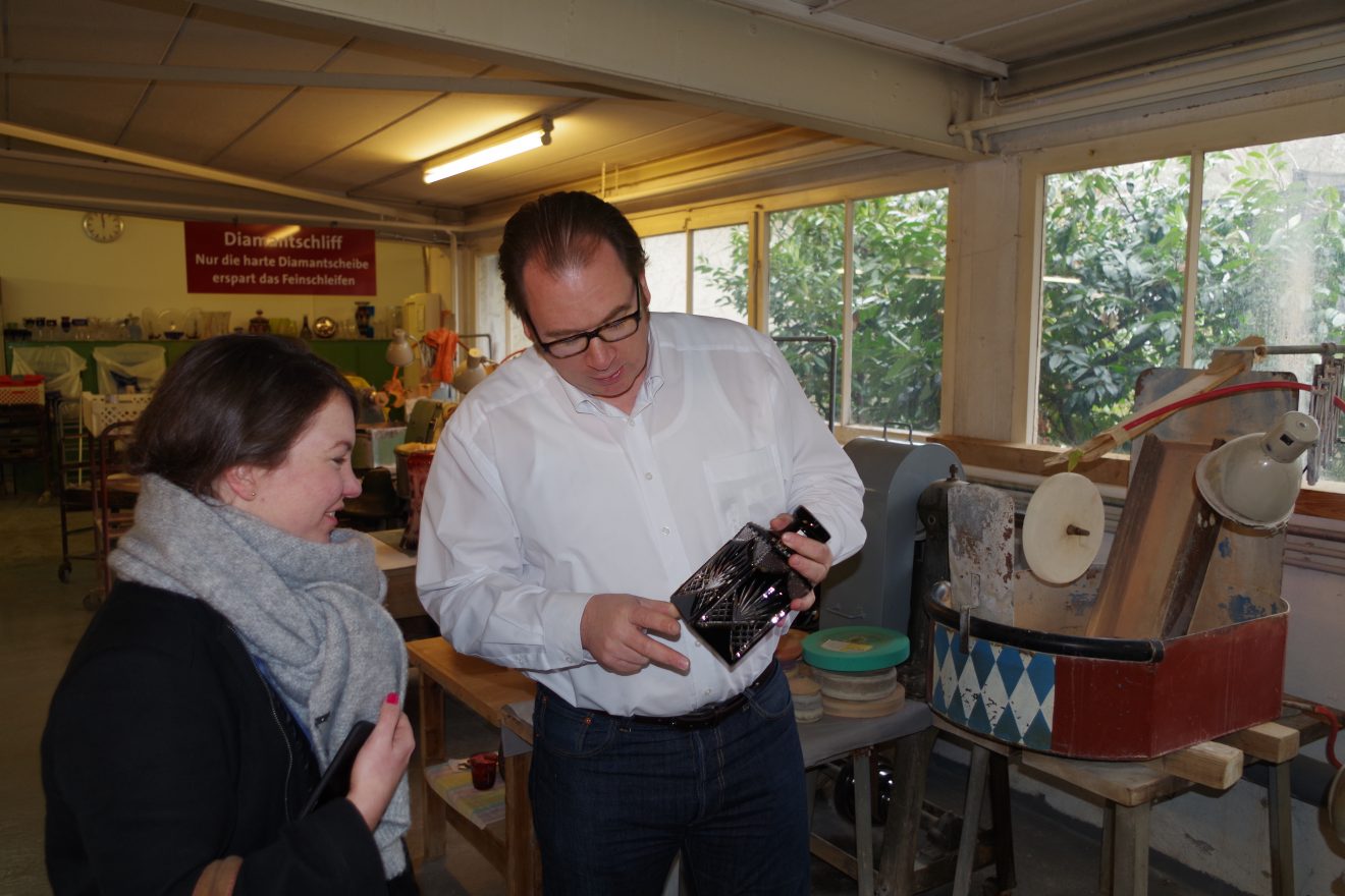 Ralf Müller in der Schleifwerkstatt.