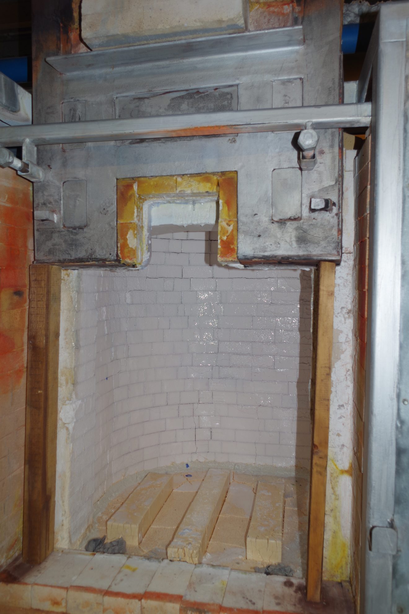 Blick ins Innere eines Schmelzofens.