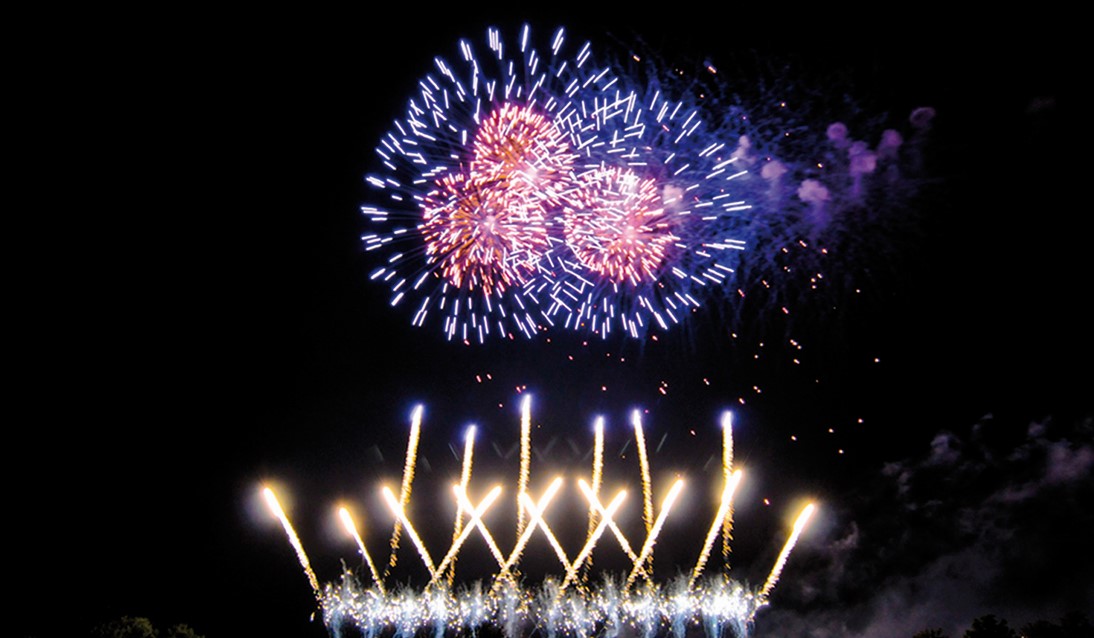 Höhepunkt auf dem Lichterfest im Kurpark Bad Liebenzell: das stimmungsvolle Musikfeuerwerk.