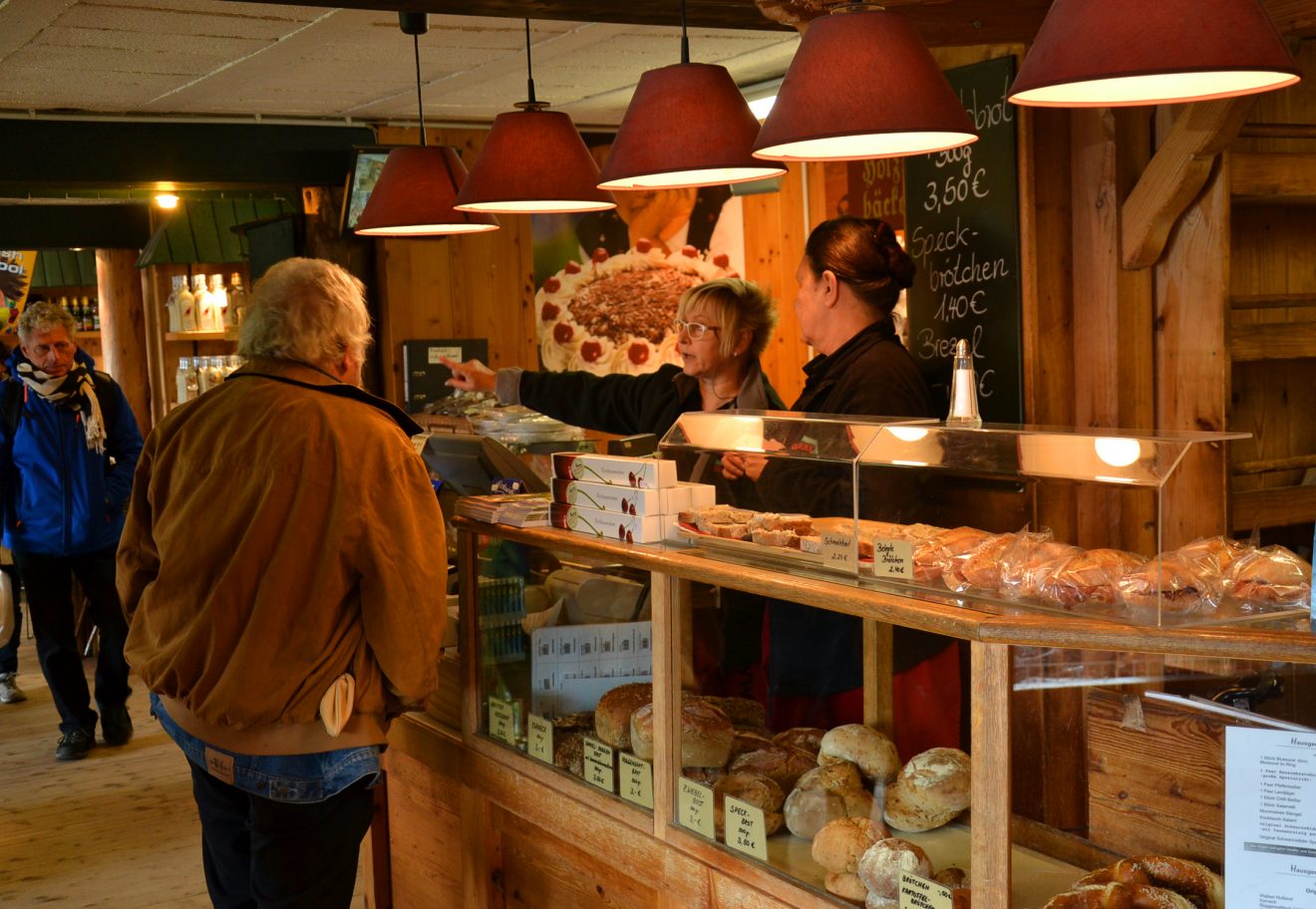 Der Schwarzwaldshop am Mummelsee.