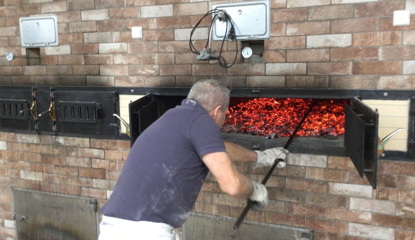 Brotbacken auf dem Ramsteinerhof