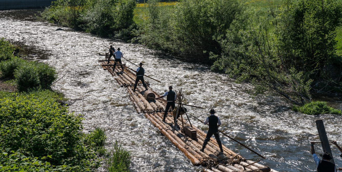 Floßfahrt auf der Kinzig