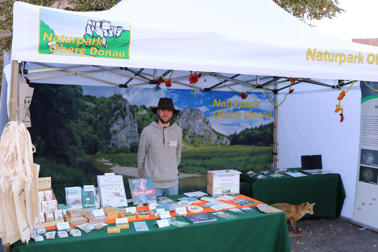 Markt der Naturparke im Klosterhof von Maulbronn