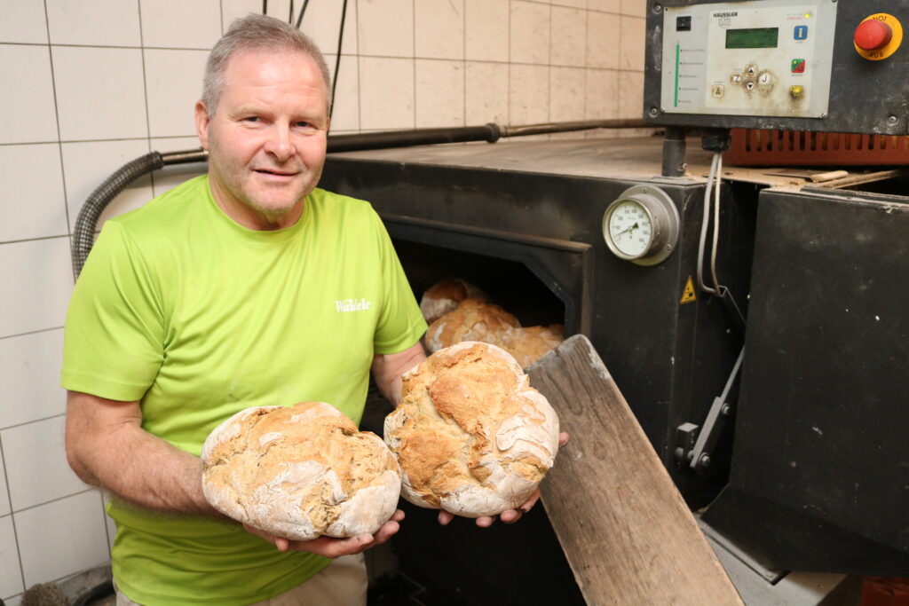 Naturpark-Laib - Brot aus dem Schwarzwald - Bäckermeister Bernhard Waidele