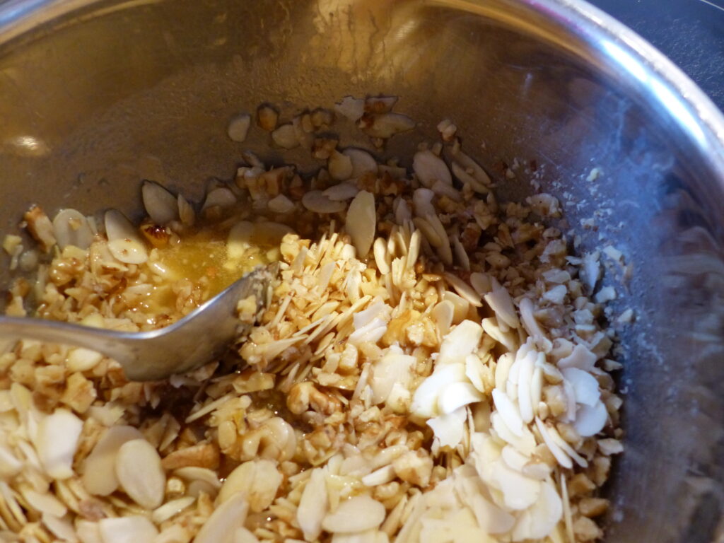 Naturpark-Adventskalender - Rezept Honig-Nuss-Plätzchen