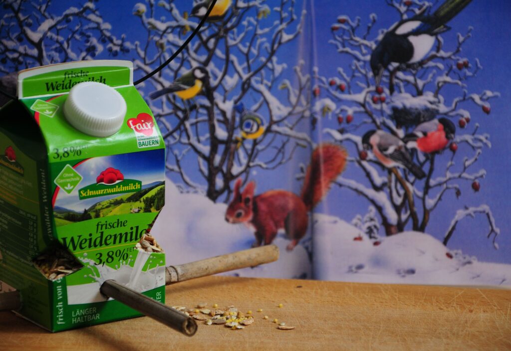 Futterspender für Gartenvögel