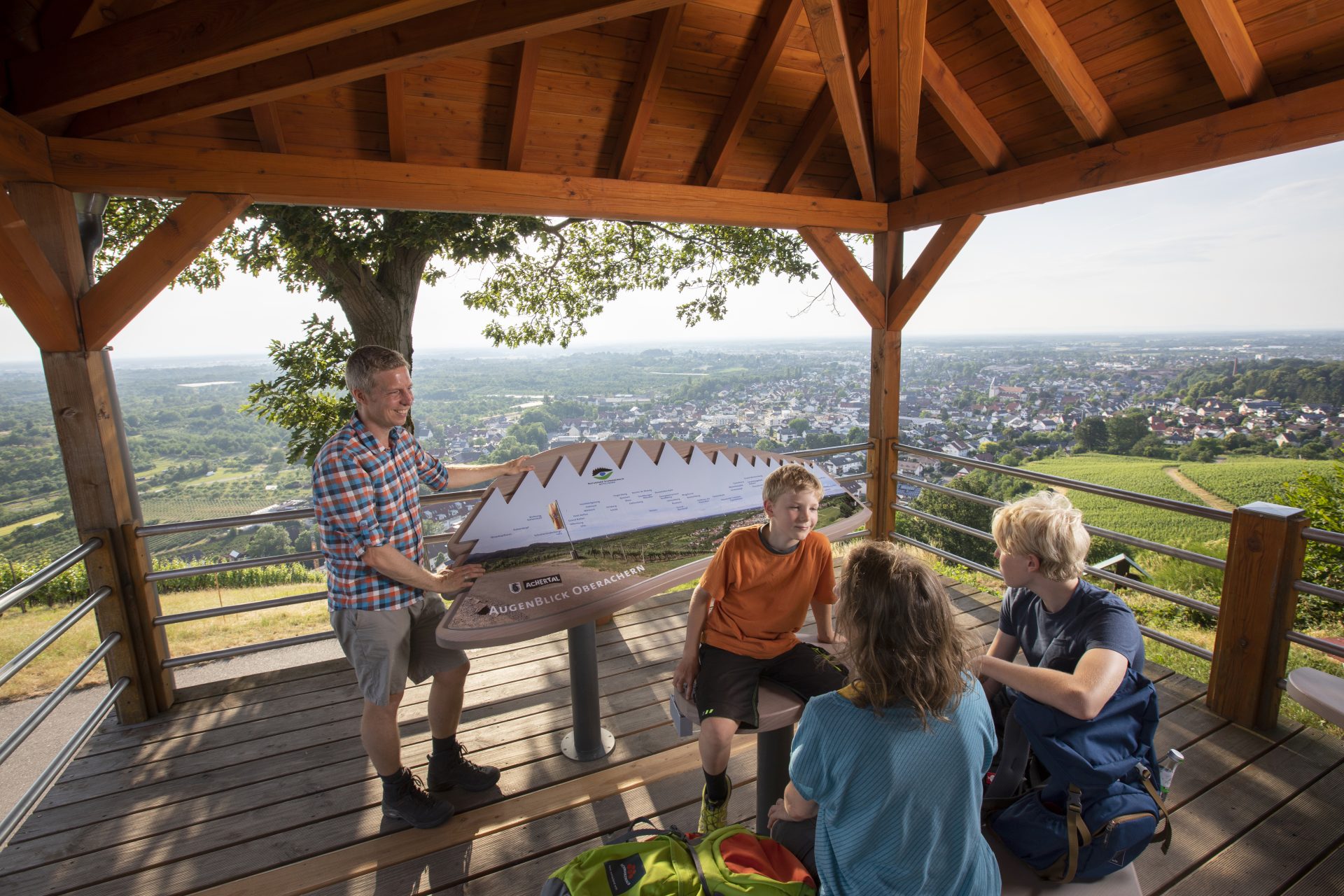 _F1A5017 Alpirsbacher Tourentipp: Naturpark-AugenBlick-Runde Oberachern Bienenbuckel