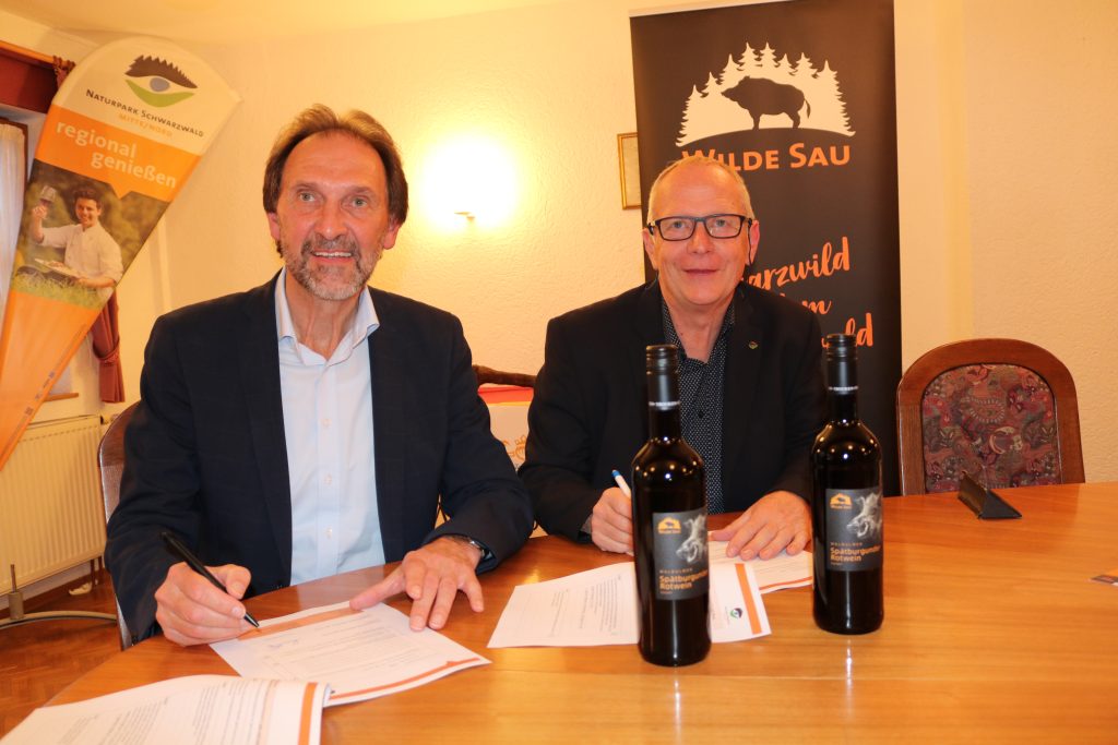Naturpark-Partner Waldulmer WG kreiert Wilde Sau-Wein