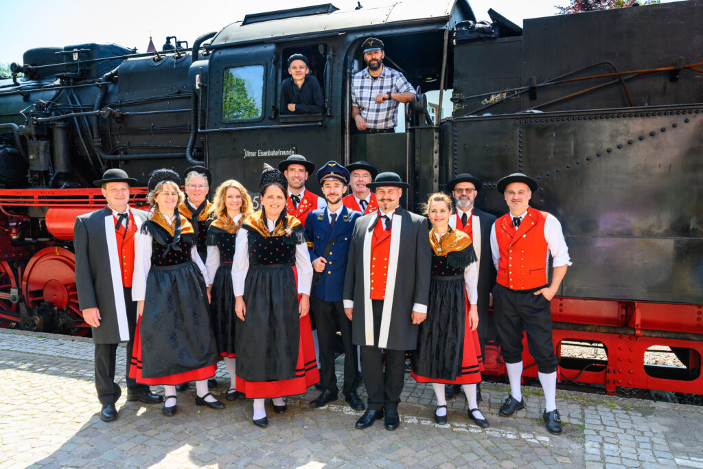 Dampfende am Mühlentag durchs Achertal