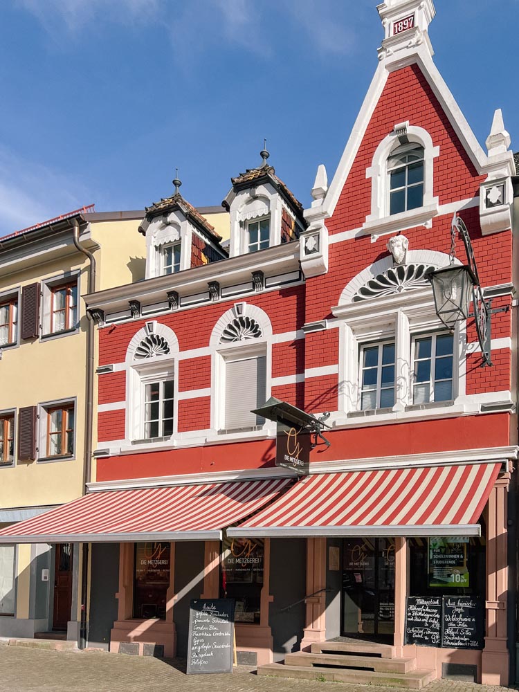 Außenansicht Ladengeschäft von 