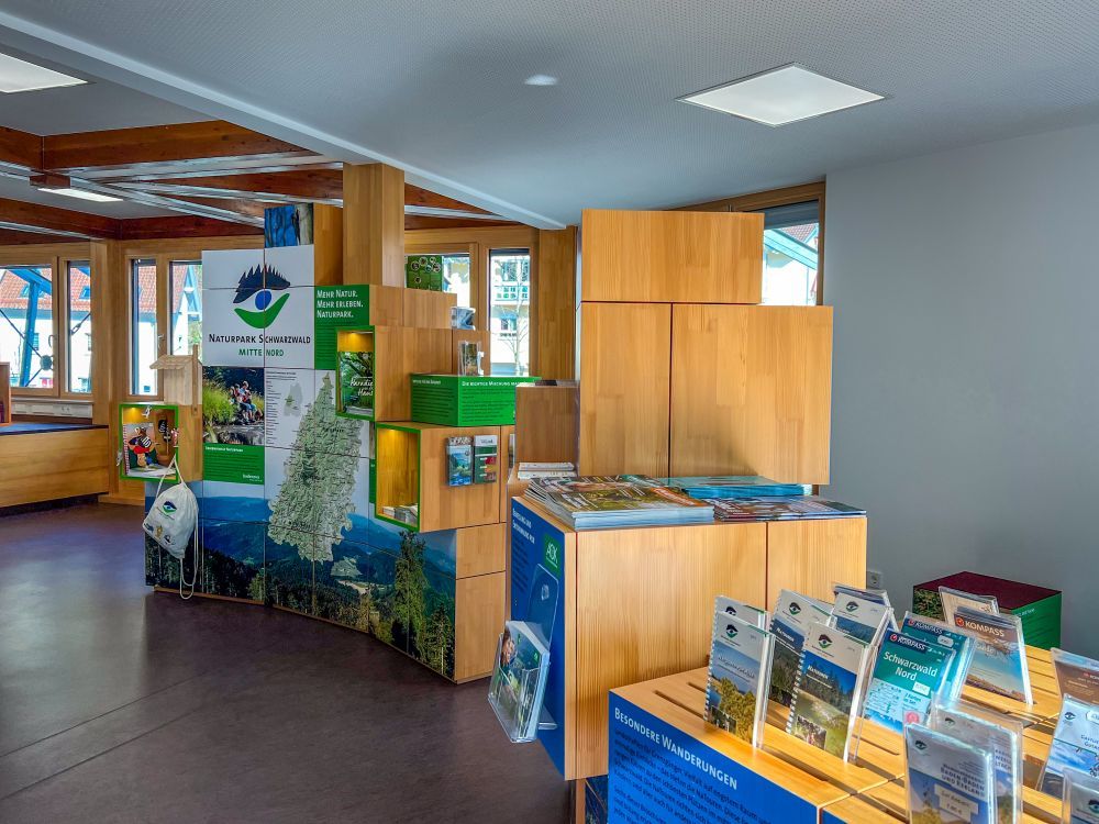 Naturpark-Info-Shop Innenansicht