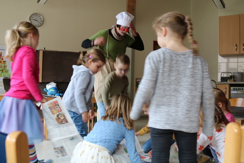 Kinder im Klassenzimmer