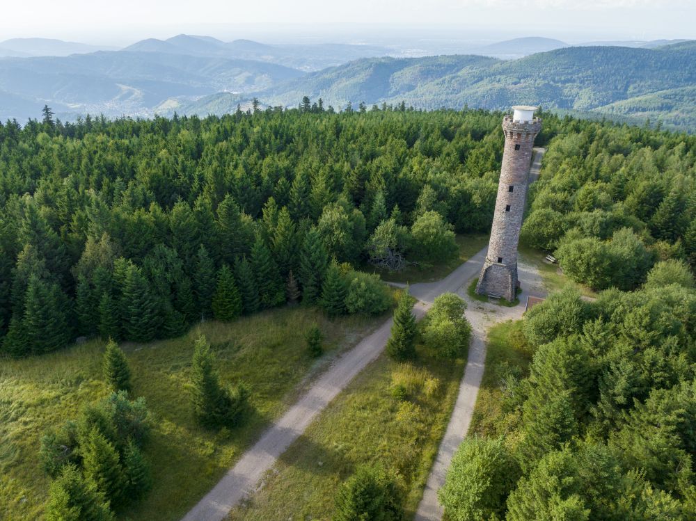 Hohlohturm aus der Vogelperspektive